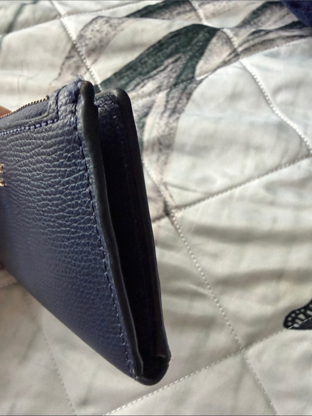 kate spade navy leather zip wallet / card holder - Picture 7 of 8